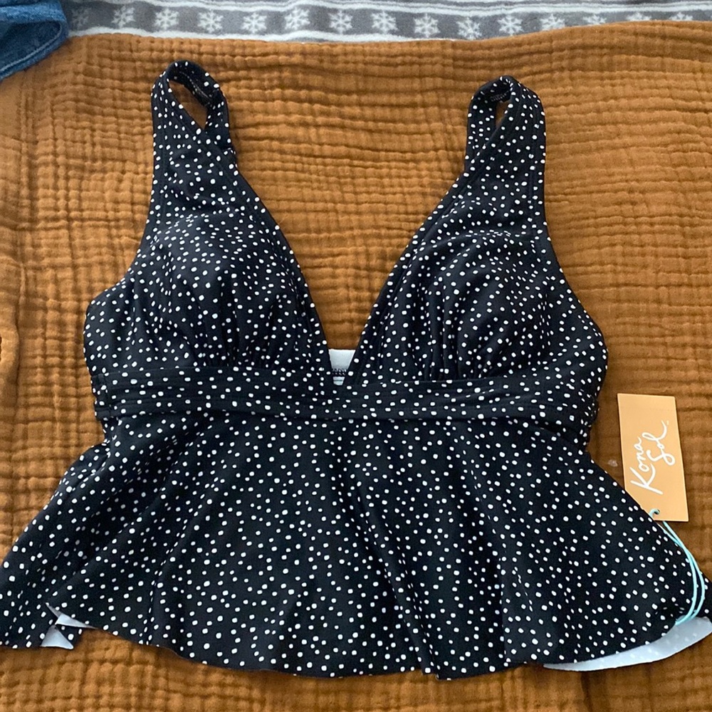 New with tags Kona sol bathing suit too Small S
